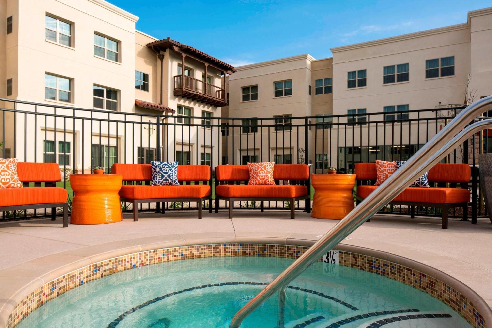Residence Inn By Marriott Santa Barbara Goleta Exteriör bild